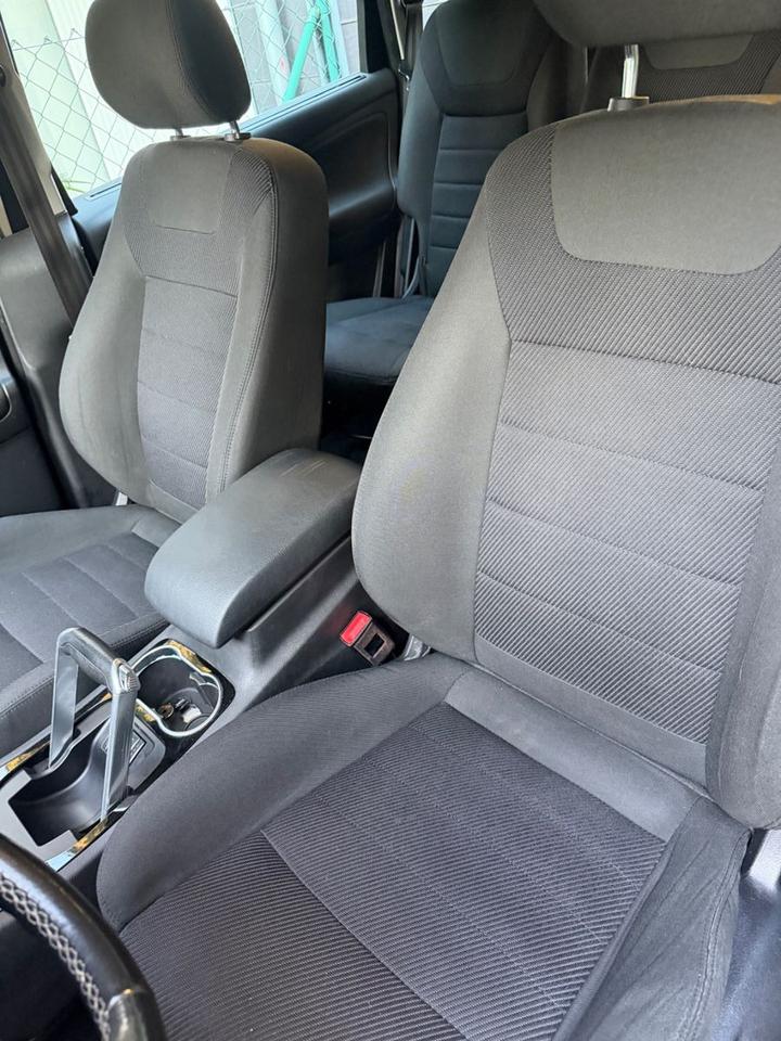 Ford S-Max 2013 — photo 13