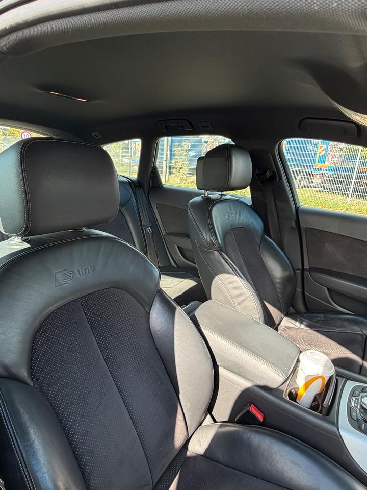 Audi A6 2011 — photo 11