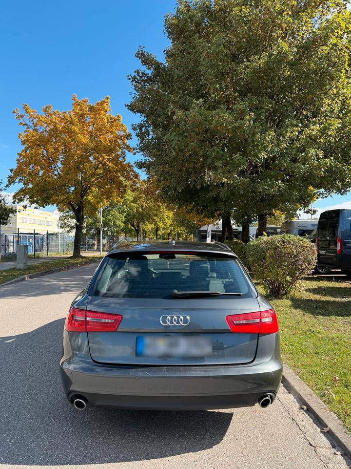Audi A6 2011 — engine