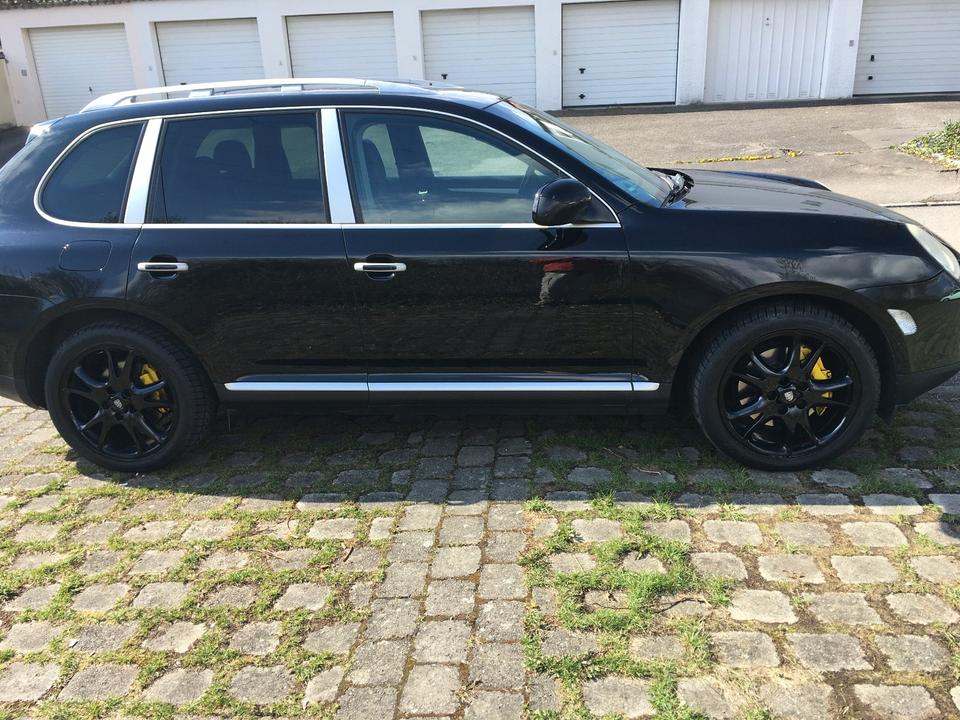 Porsche Cayenne 2004 — engine