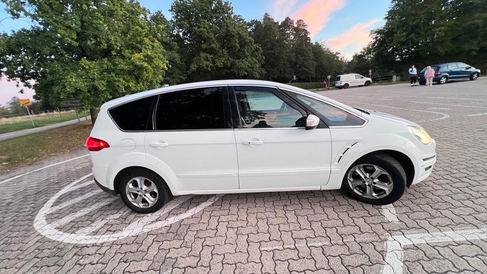 Ford S-Max 2012 — двигун