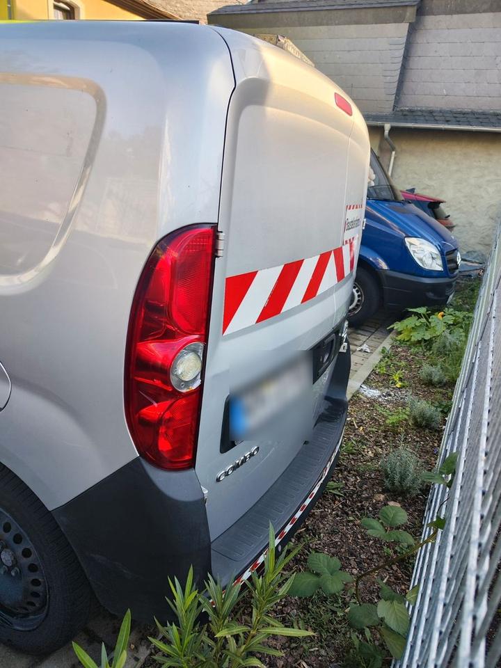 Opel Combo 2012 — photo 9