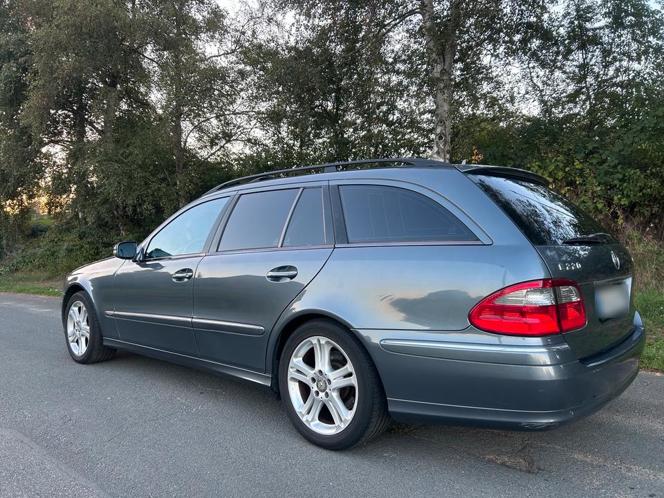 Mercedes Benz E 220 2007 — photo 7