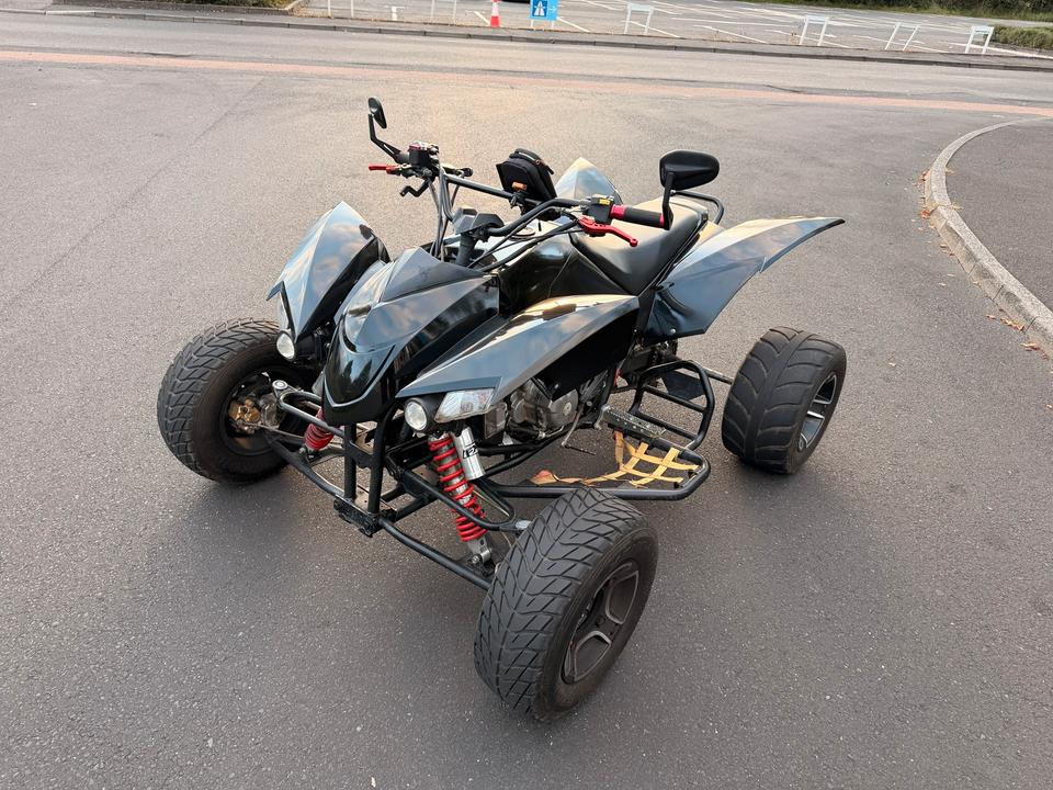 Weitere Motorräder SMC 520 Quad 49 PS Mit LOF Zulassung 2013 — vehicle for AFU Ukraine