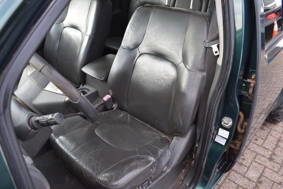 Nissan Navara 2007 — photo 15