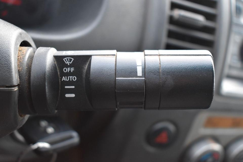 Nissan Navara 2007 — photo 24