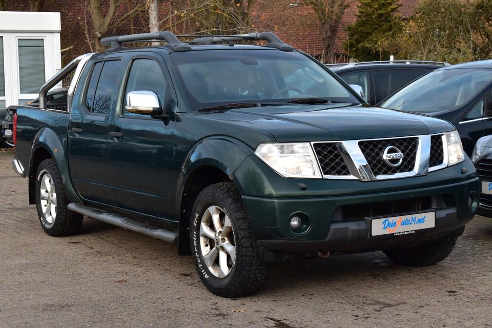 Nissan Navara 2007 — interior