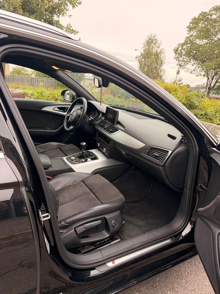 Audi A6 2011 — двигун