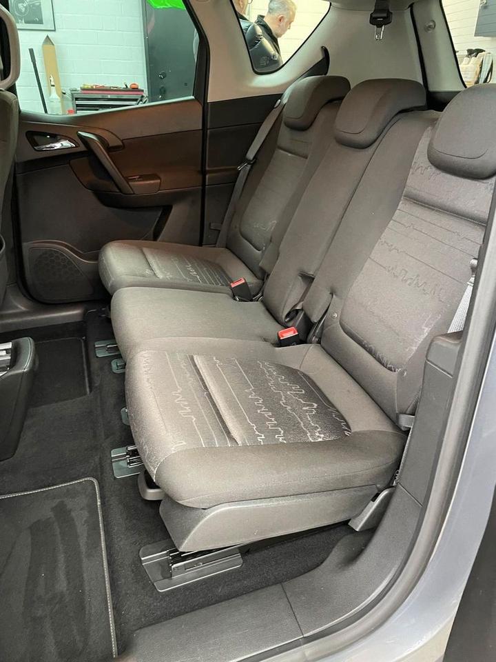 Opel Meriva 2014 — rear view