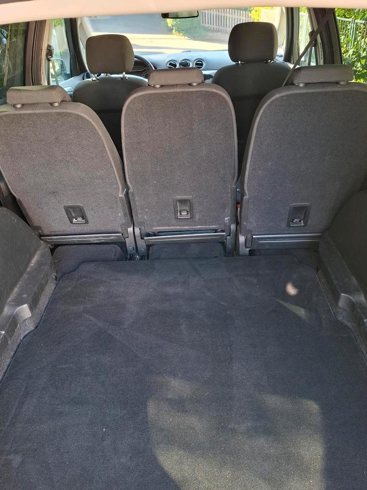 Ford S-Max 2010 — photo 7