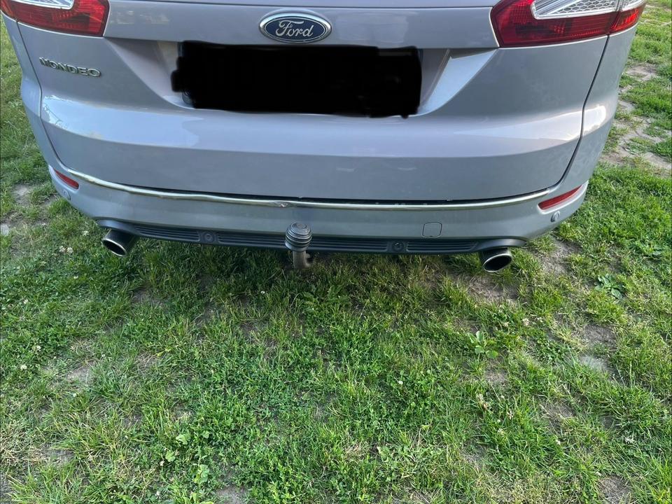 Ford Mondeo 2011 — engine
