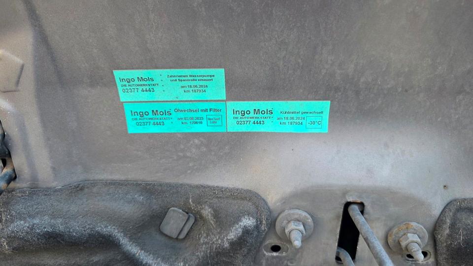 Ford Focus 2011 — photo 14