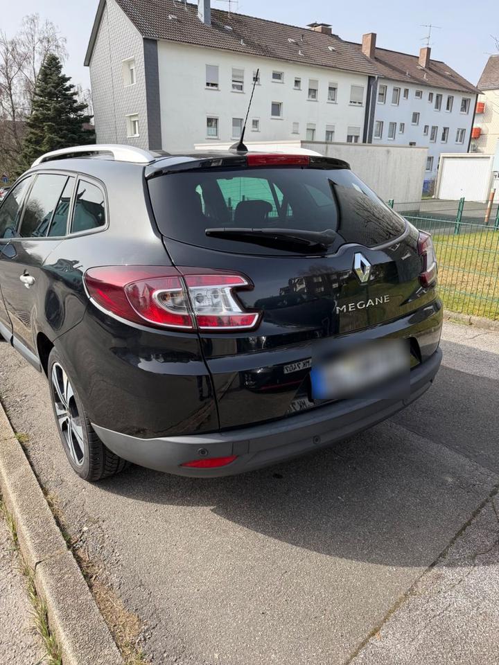 Renault Megane 2012 — engine