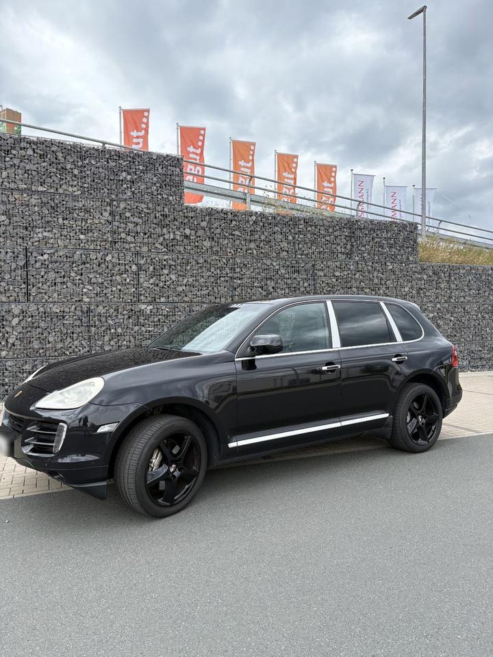 Porsche Cayenne 2008 — вигляд ззаду
