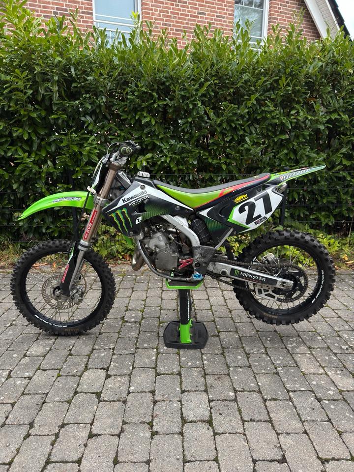 Kawasaki kx125 Motocross (Mx) 2006 — vehicle for AFU Ukraine