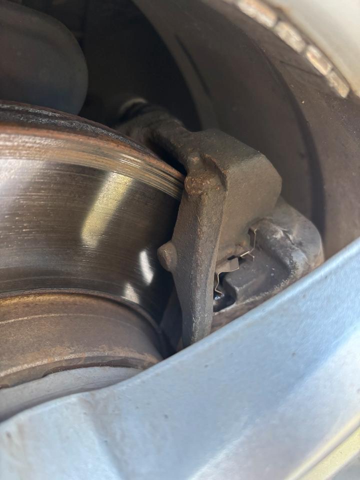 Mercedes Benz E 220 2007 — photo 9