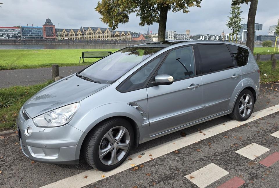 Ford S-Max 2009 — vehicle for AFU Ukraine