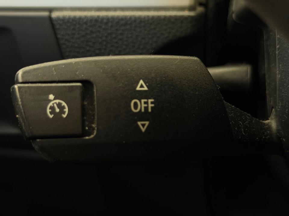 BMW 325 2007 — photo 13