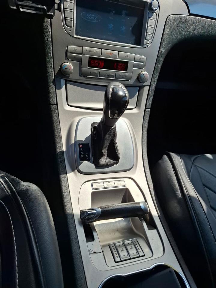 Ford S-Max 2007 — двигун