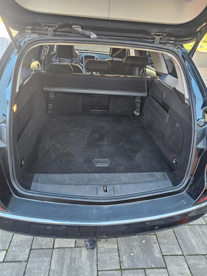 Opel Astra 2014 — photo 5