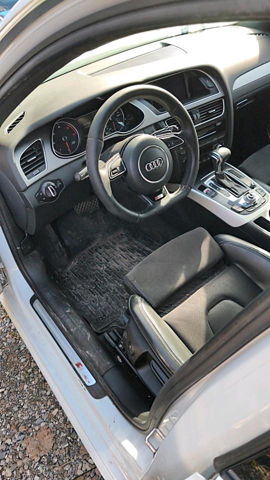 Audi A4 2013 — photo 5