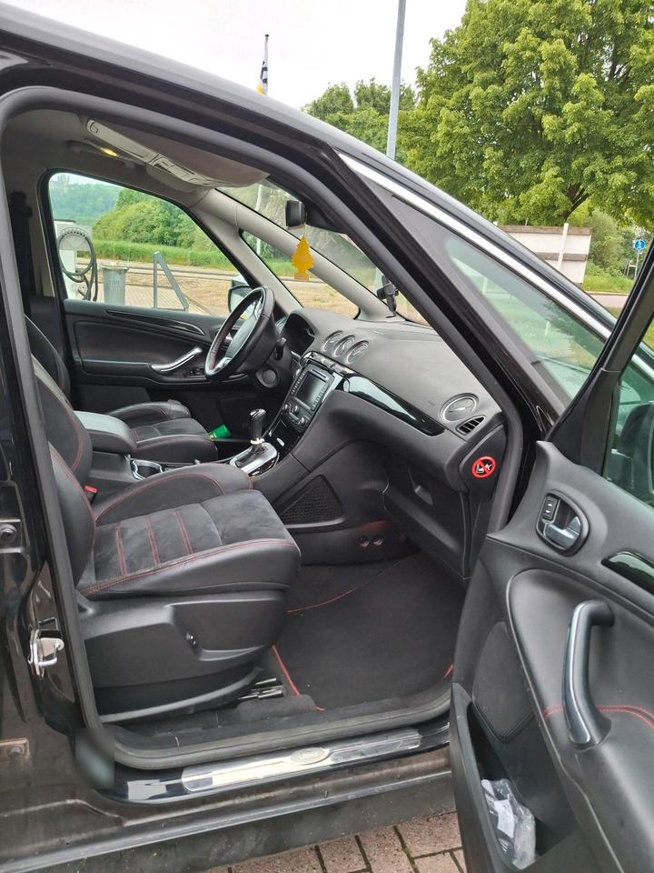 Ford C-Max 2013 — engine