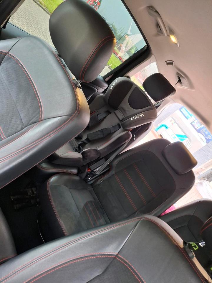 Ford C-Max 2013 — photo 6