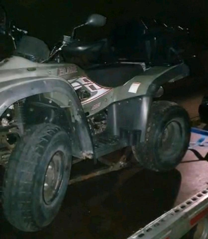 Weitere Motorräder Quad TGB 425 2009 — photo 5