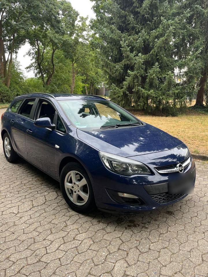 Opel Astra 2012 — авто для ЗСУ з Європи