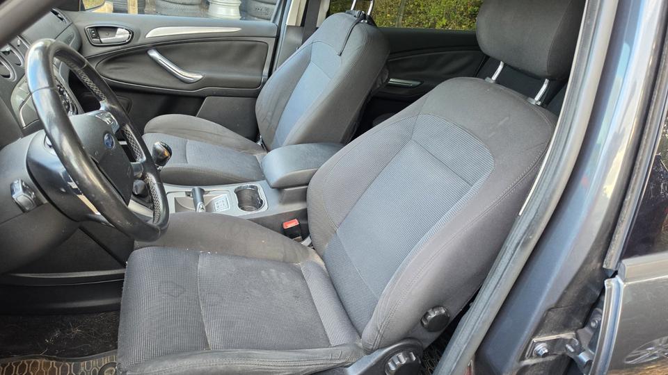 Ford S-Max 2008 — photo 8