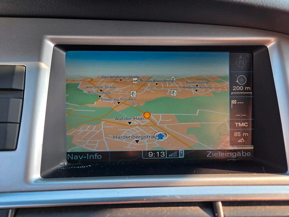 Audi A6 2009 — photo 14