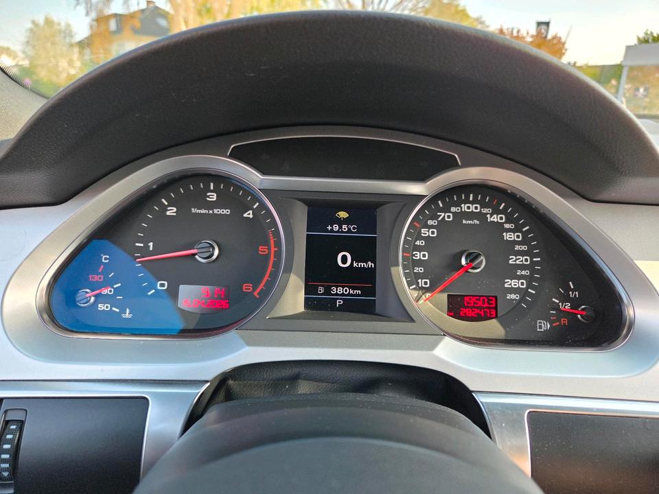 Audi A6 2009 — photo 15