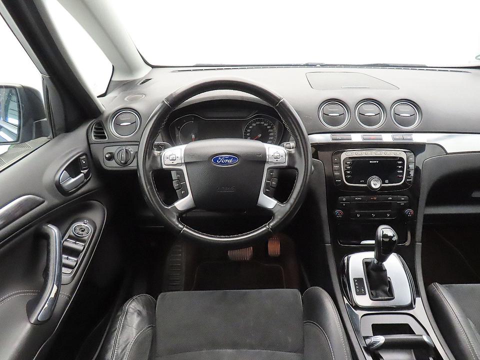 Ford S-Max 2015 — photo 10