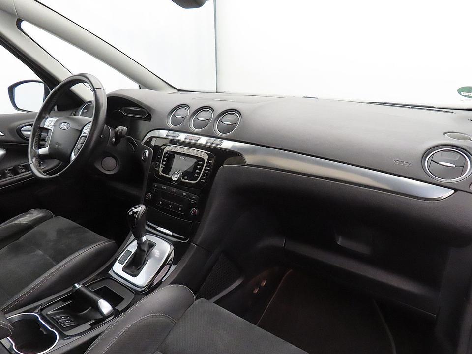 Ford S-Max 2015 — photo 13