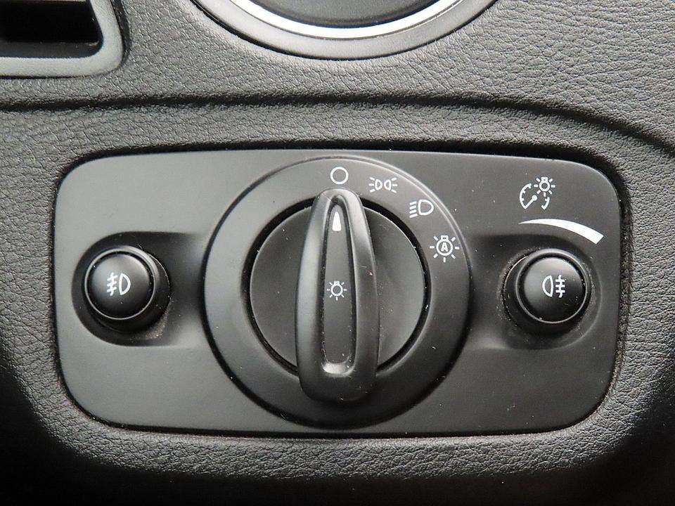 Ford S-Max 2015 — photo 19