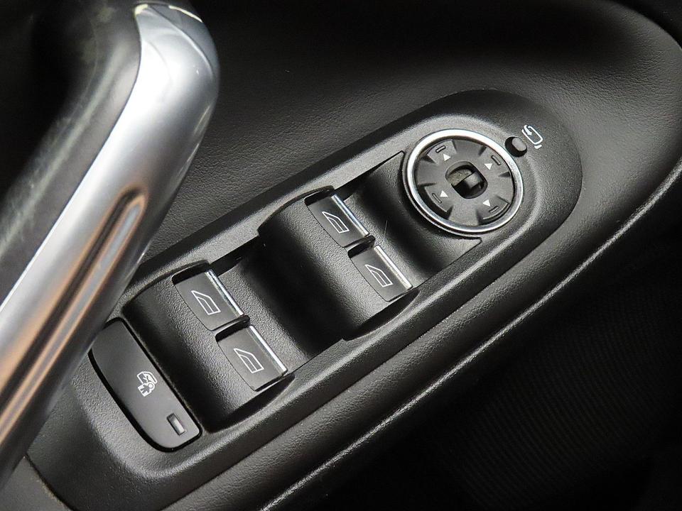 Ford S-Max 2015 — photo 20