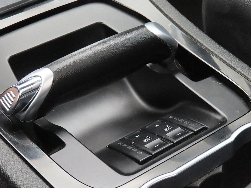 Ford S-Max 2015 — photo 25