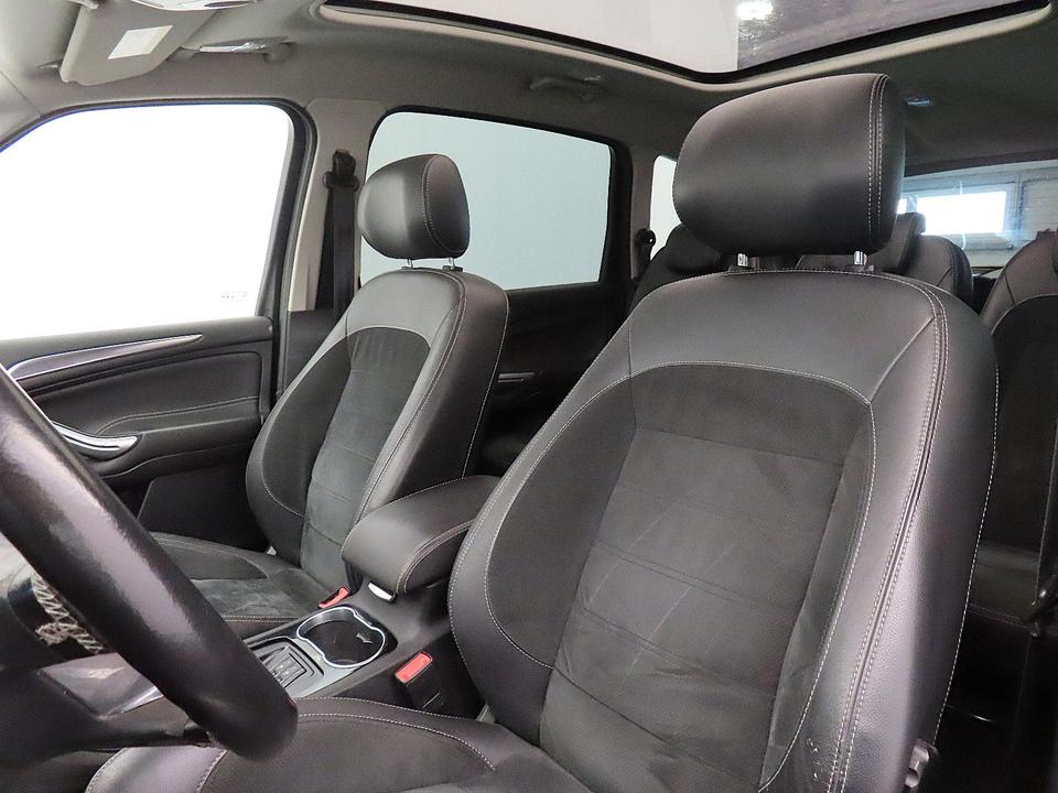 Ford S-Max 2015 — photo 27