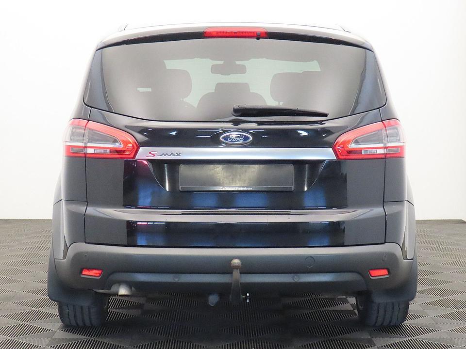 Ford S-Max 2015 — interior