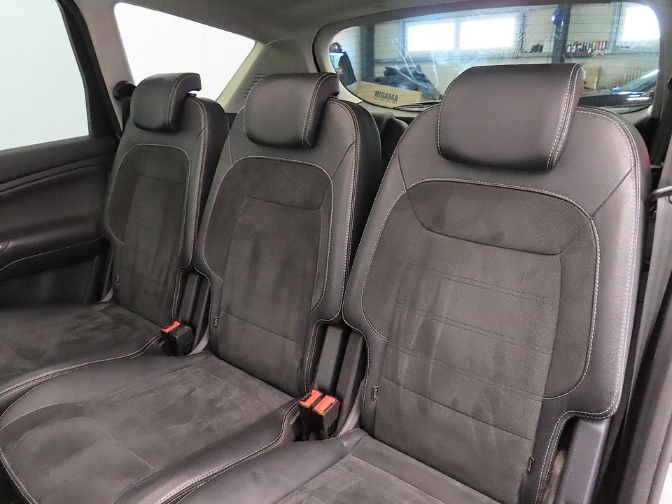 Ford S-Max 2015 — photo 32