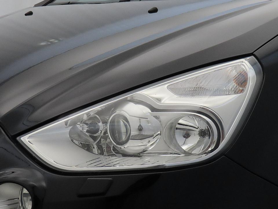 Ford S-Max 2015 — photo 40