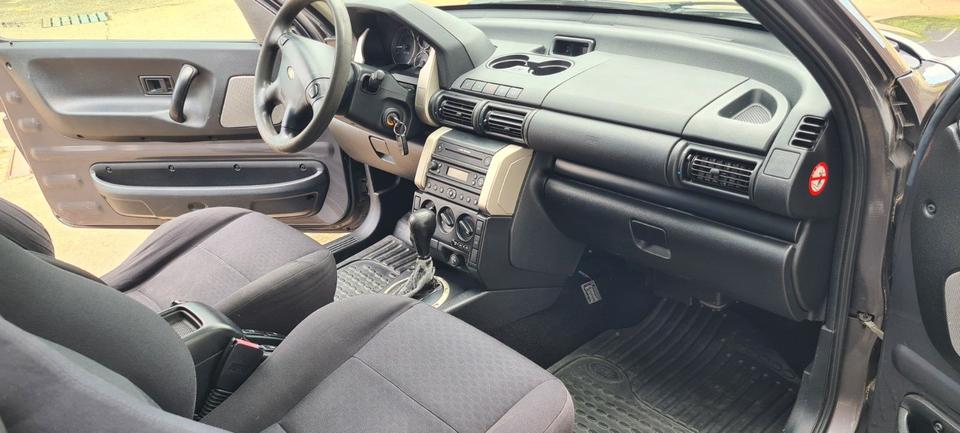 Land Rover Freelander 2006 — photo 10
