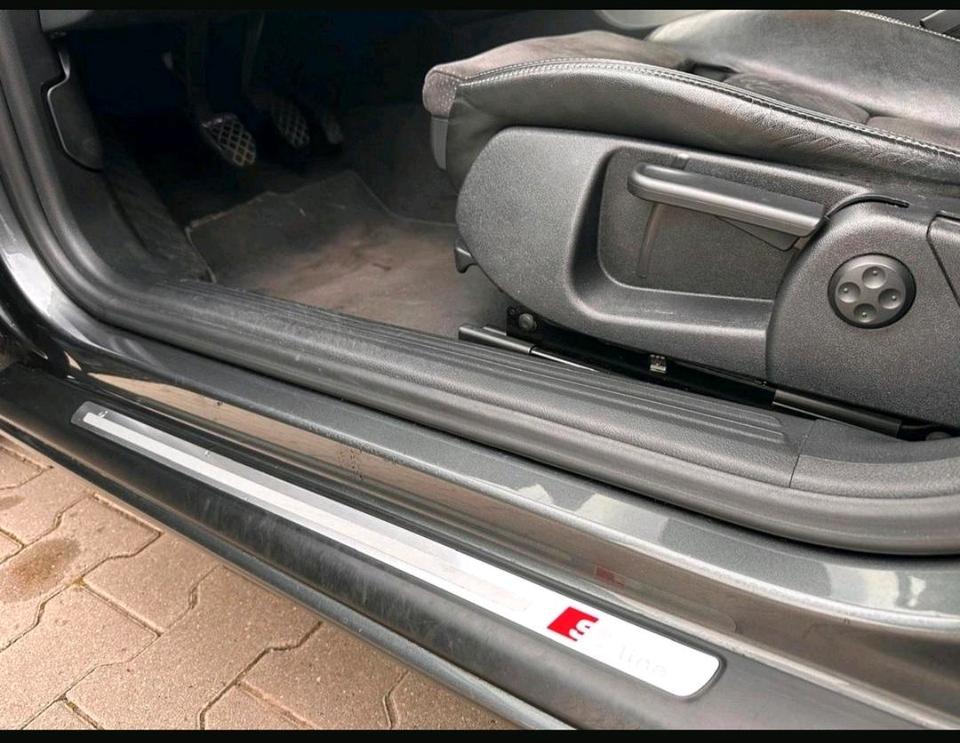 Audi A6 2011 — photo 13