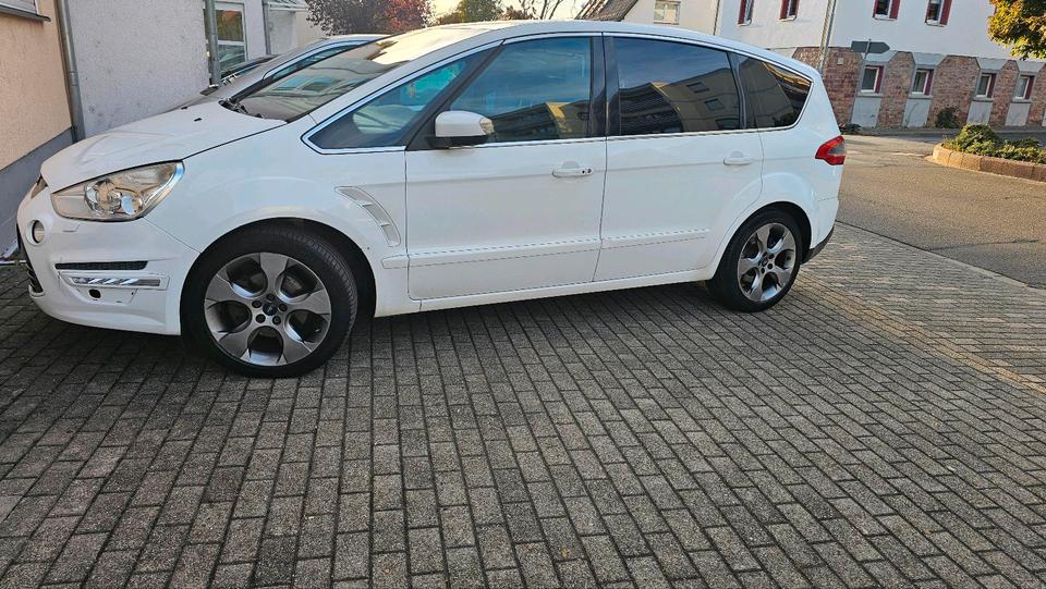 Ford S-Max 2011 — photo 5