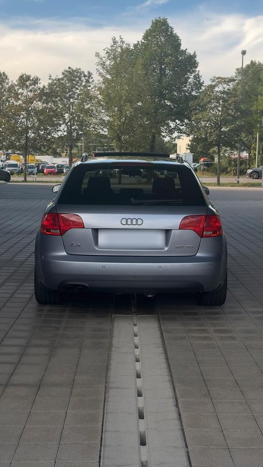 Audi A4 2005 — photo 5