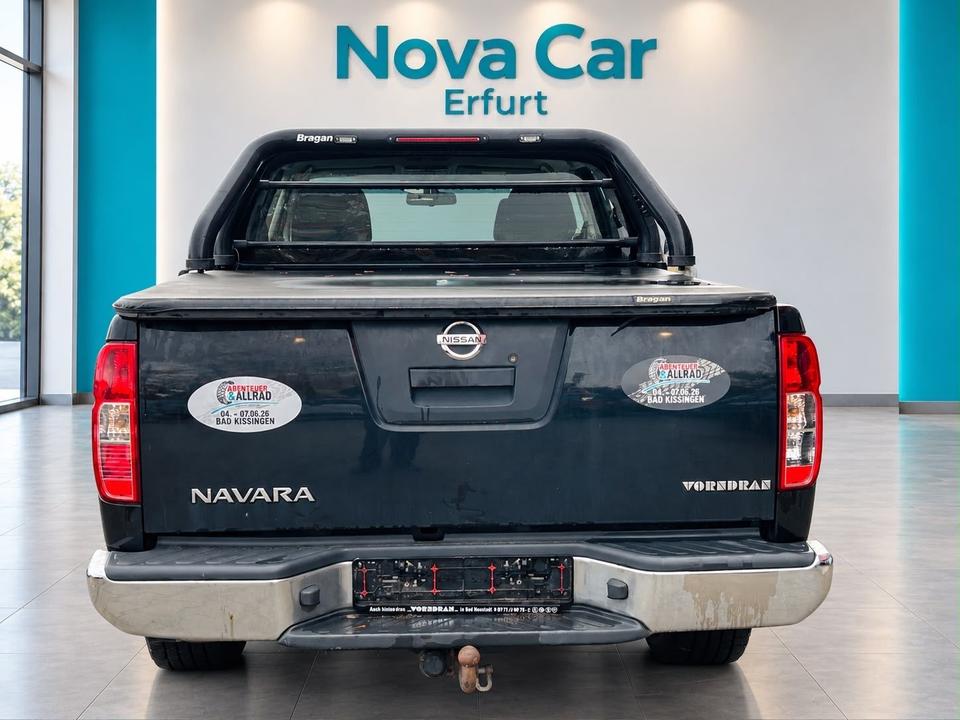 Nissan Navara 2013 — двигун