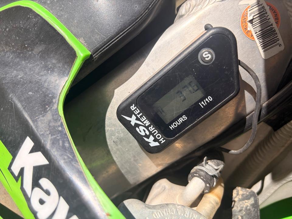 Kawasaki Gelöscht • Motorcross Kawasaki 250 2014 — engine 250 ccm