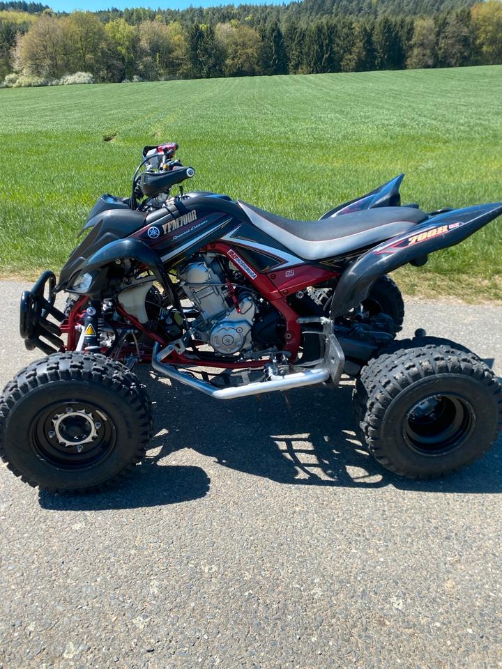 Yamaha Raptor yfm 700 SE lof 2009 — rear view
