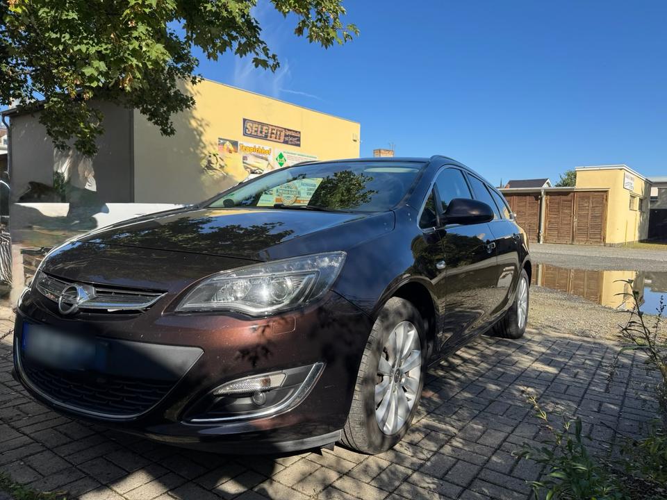 Opel Astra 2015 — авто для ЗСУ з Європи