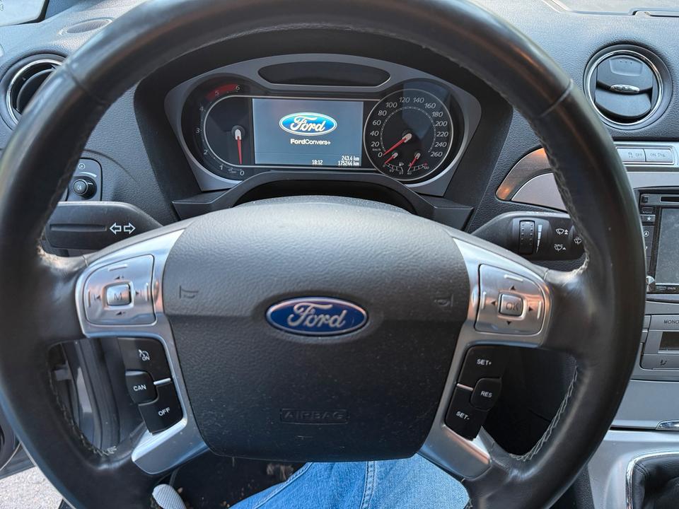Ford S-Max 2009 — photo 10